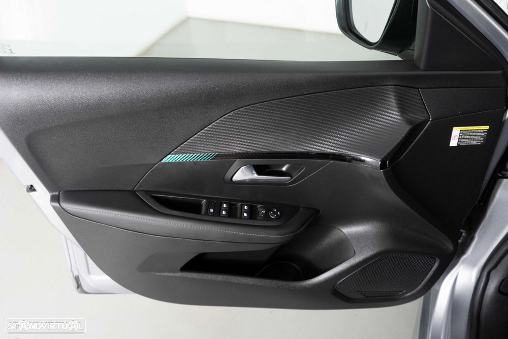 Peugeot e-208 50 kWh Allure - 17