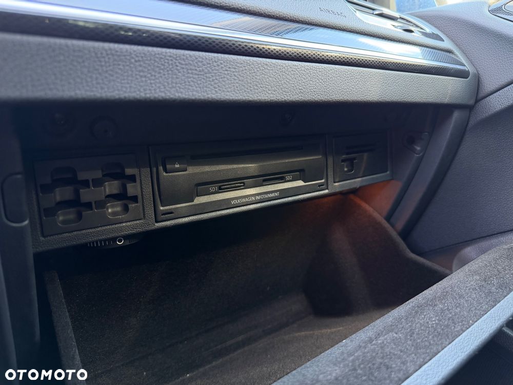 Volkswagen Golf 2.0 TDI 4Motion (BlueMotion Technology) Highline - 26