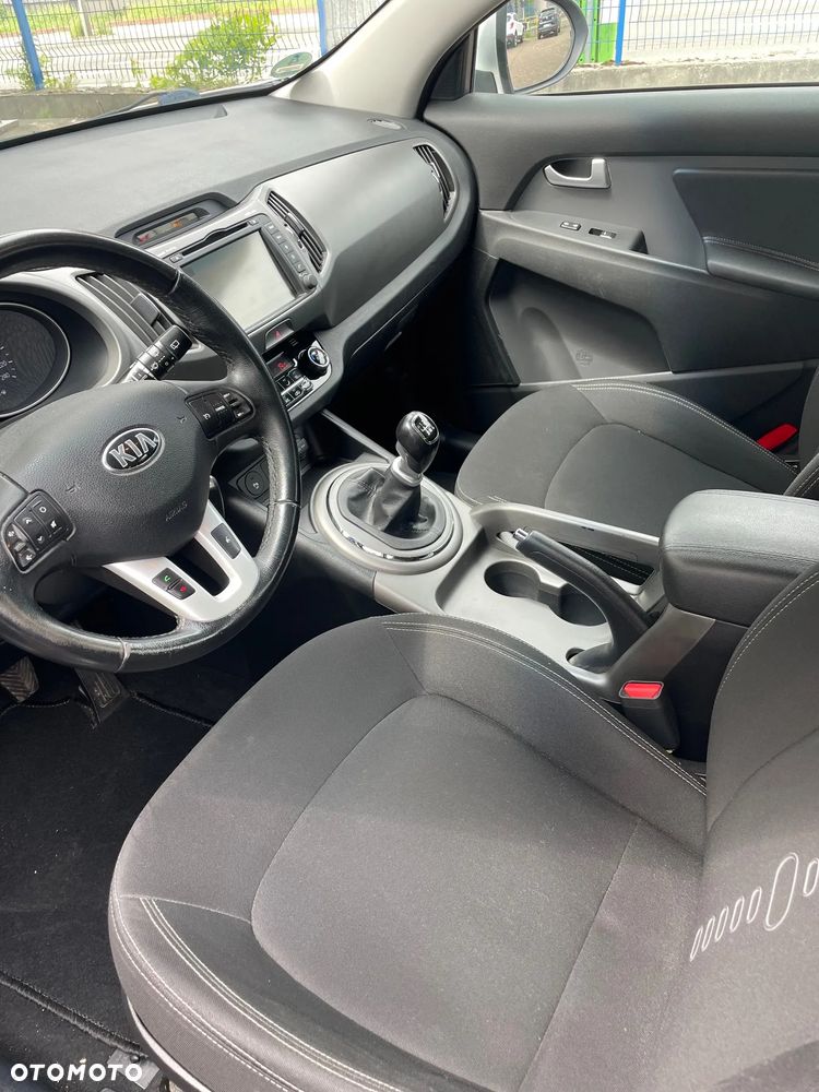Kia Sportage 1.6 GDI L 2WD - 9