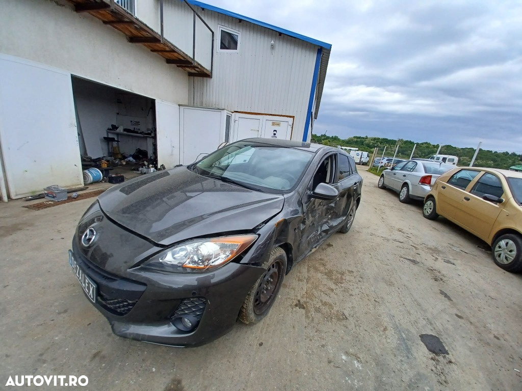 Dezmembrari Mazda 3 2.0 benzina.automat an 2011 - 2