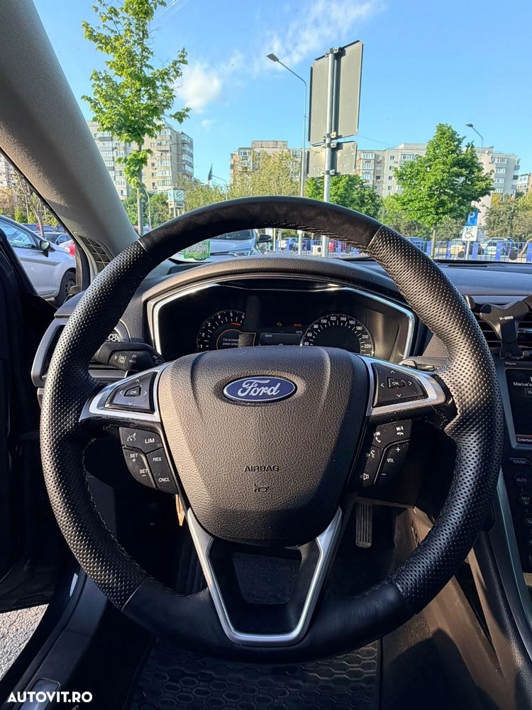 Ford Mondeo 2.0 TDCI PowerShift Titanium - 11