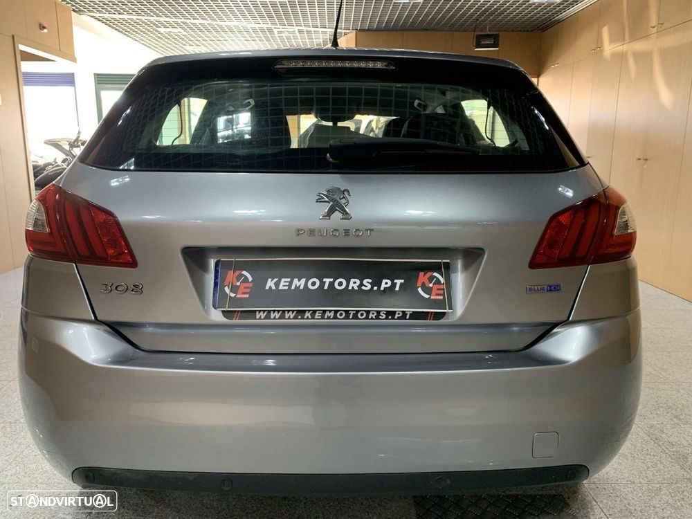 Peugeot 308 - 14