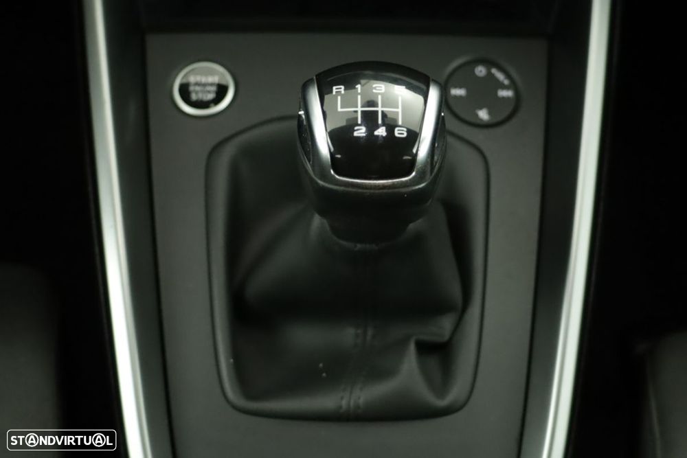 Audi A3 Limousine 30 TFSI S line - 12