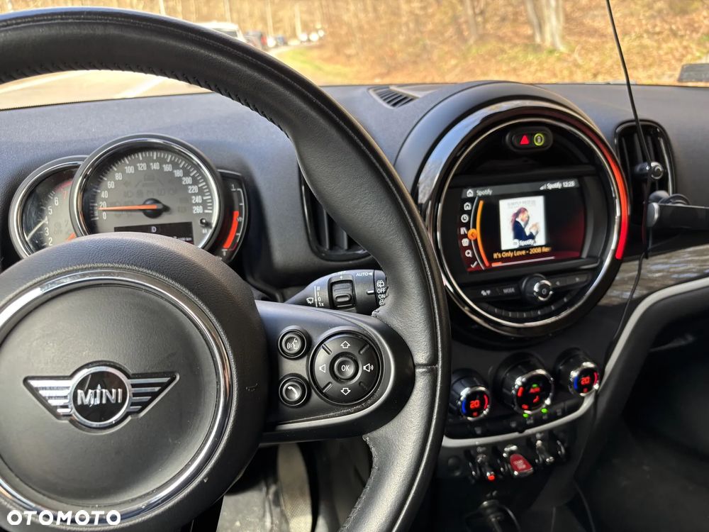 MINI Countryman Cooper S ALL4 - 4