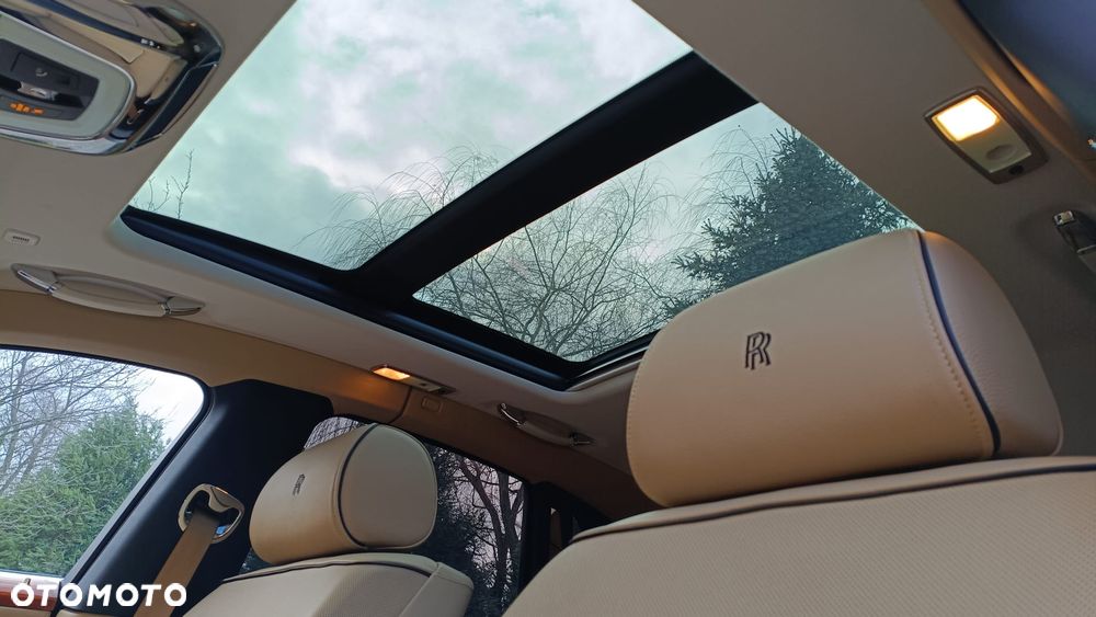 Rolls-Royce Ghost - 6
