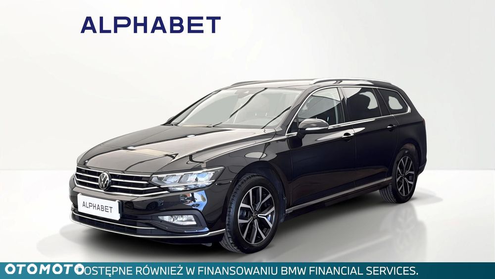 Volkswagen Passat - 1