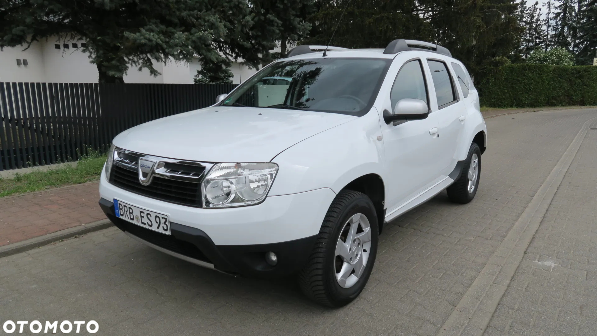 Dacia Duster 1.6 16V 4x2 Essentiel - 3