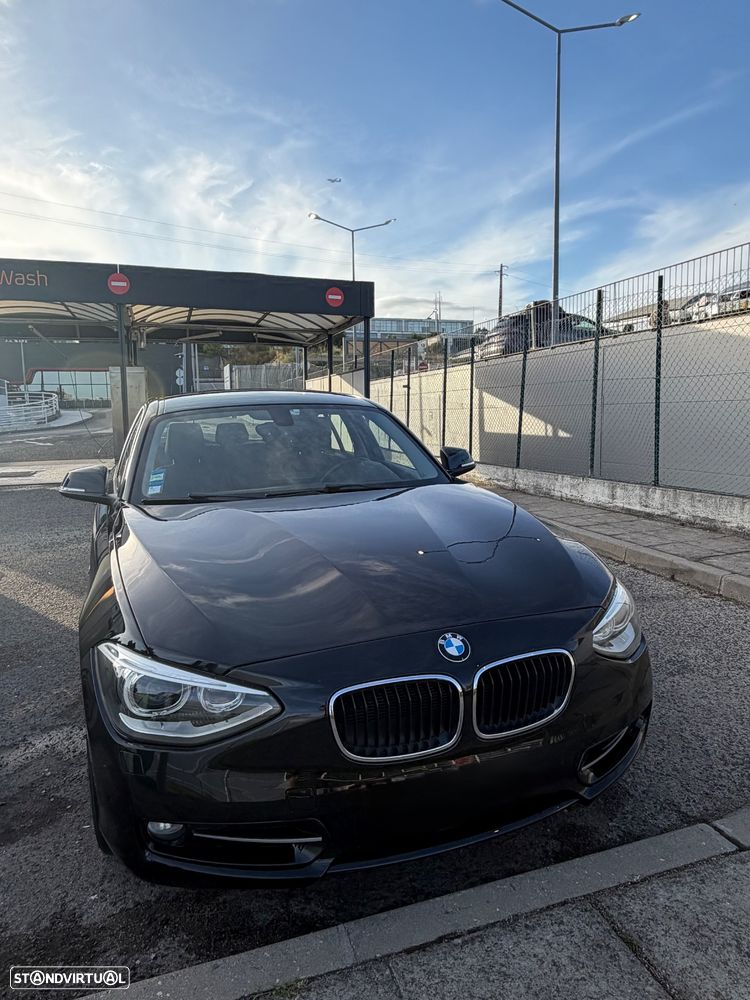 BMW 116 d EDynamics Line Sport - 2