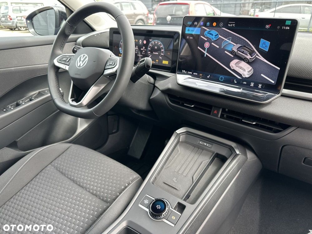 Volkswagen T-Roc 1.5 eTSI Life DSG - 24