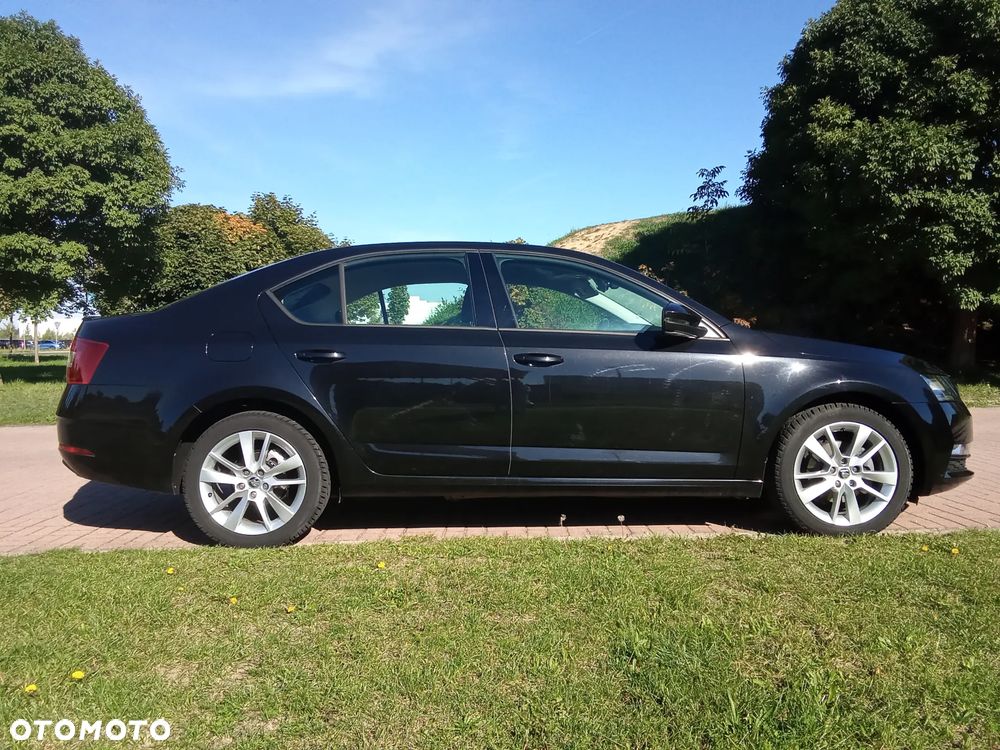 Skoda Octavia 1.5 TSI GPF ACT Style - 4