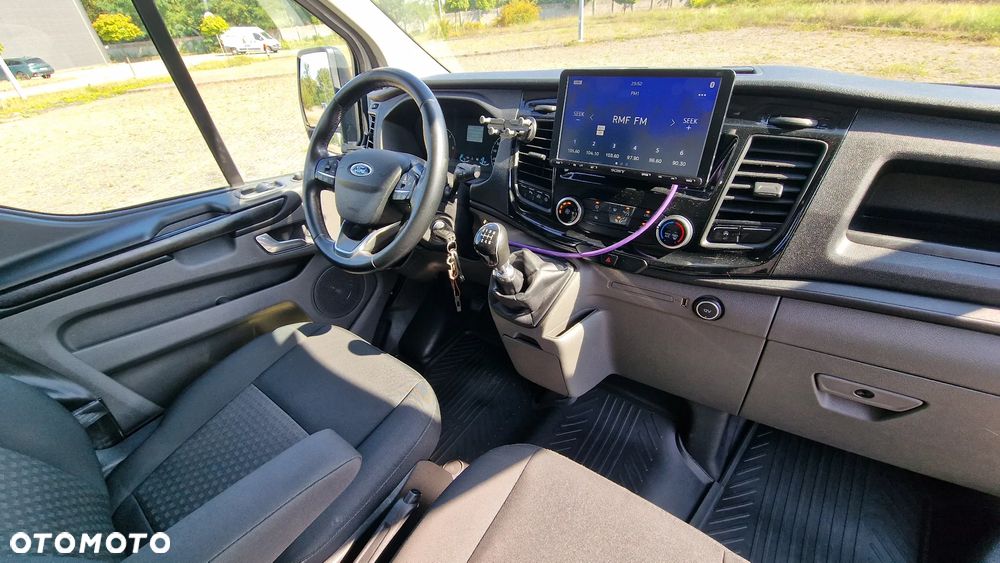 Ford Transit Custom - 14