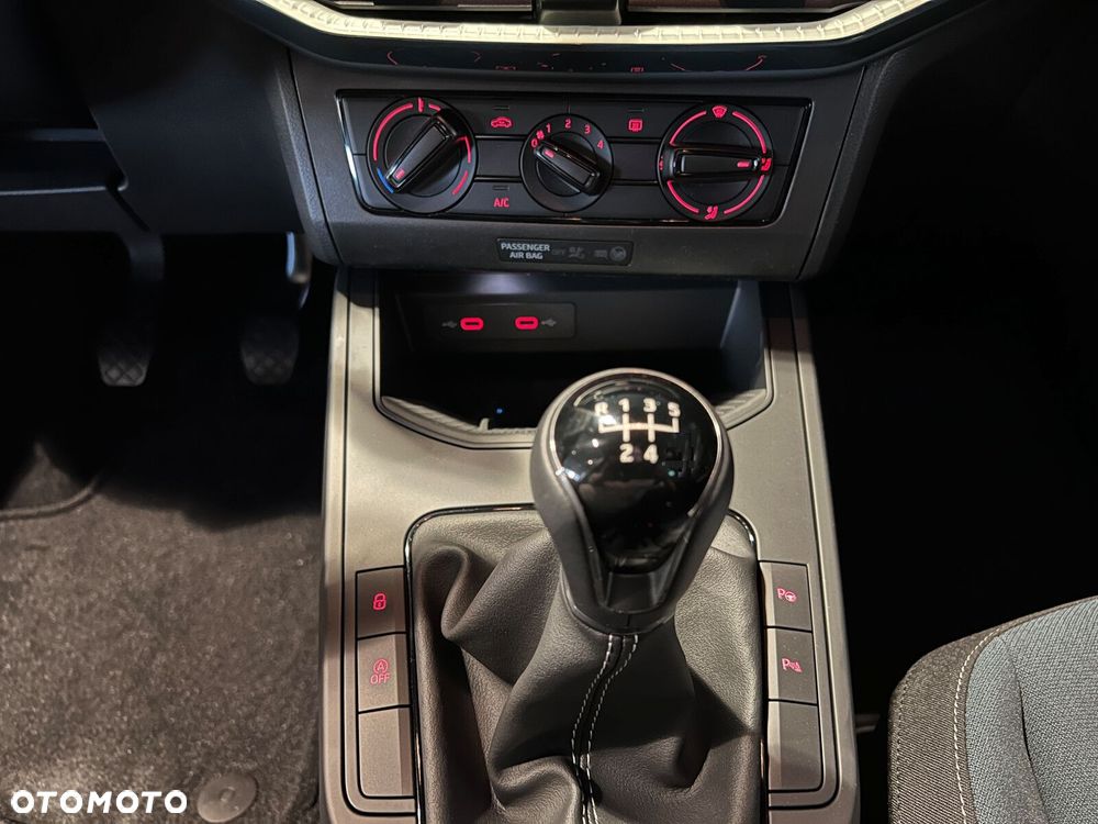 Seat Arona 1.0 TSI Style Plus - 29