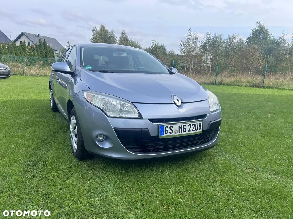 Renault Megane 1.6 16V 110 Authentique - 1