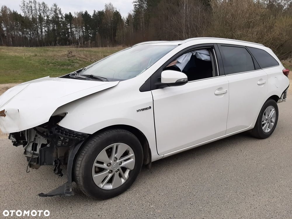 Toyota Auris Hybrid 135 Comfort - 5