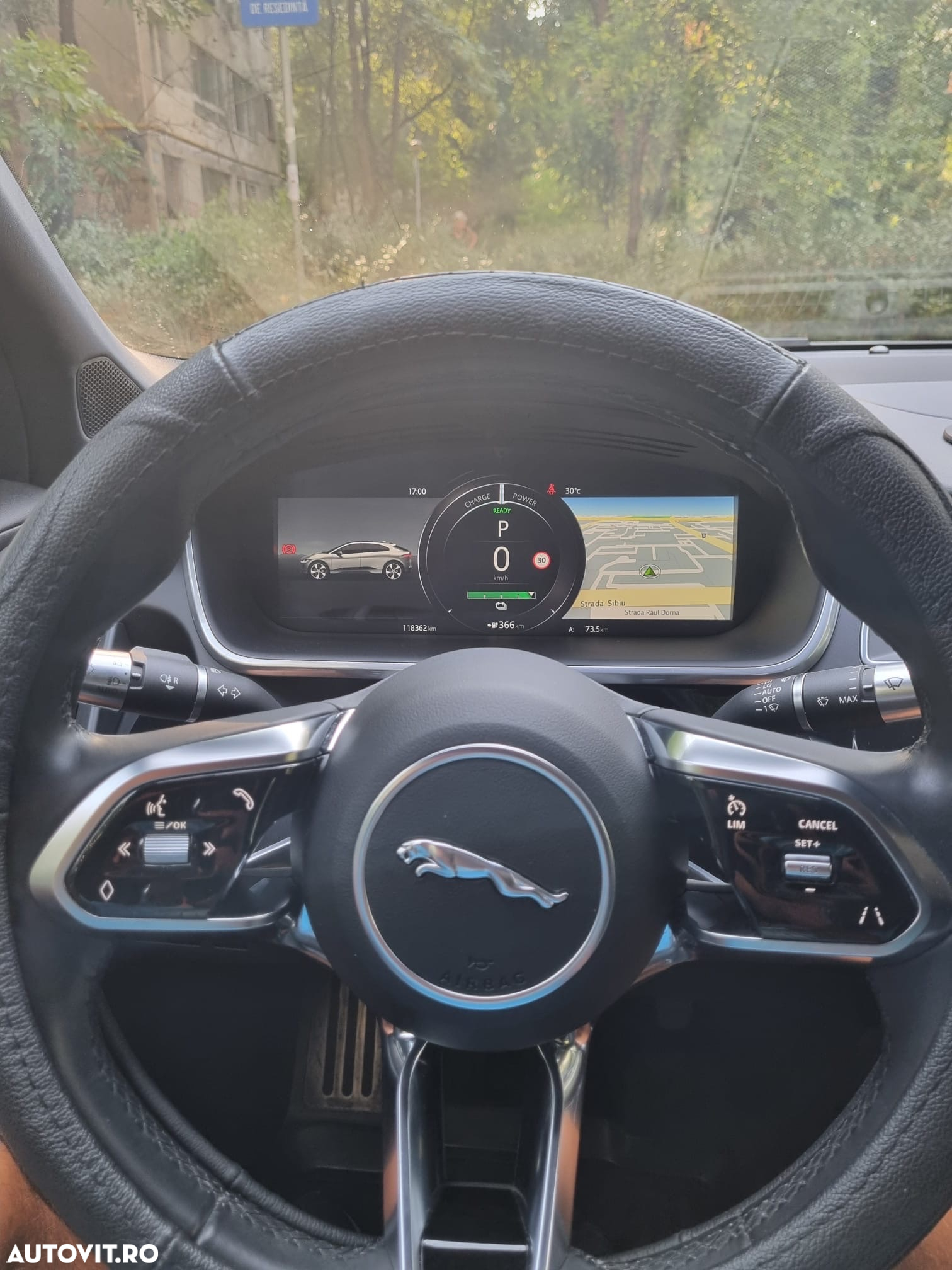 Jaguar I-Pace EV400 AWD R-DYNAMIC HSE - 20