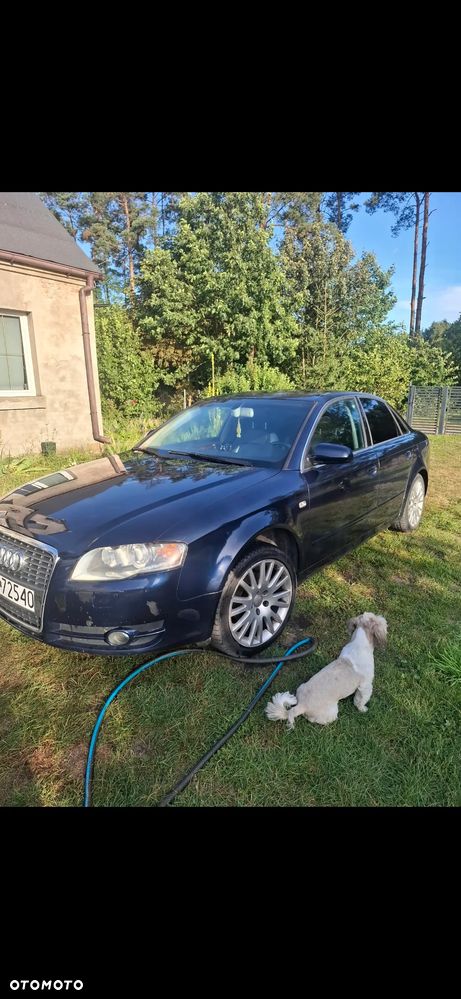 Audi A4 Limousine - 10