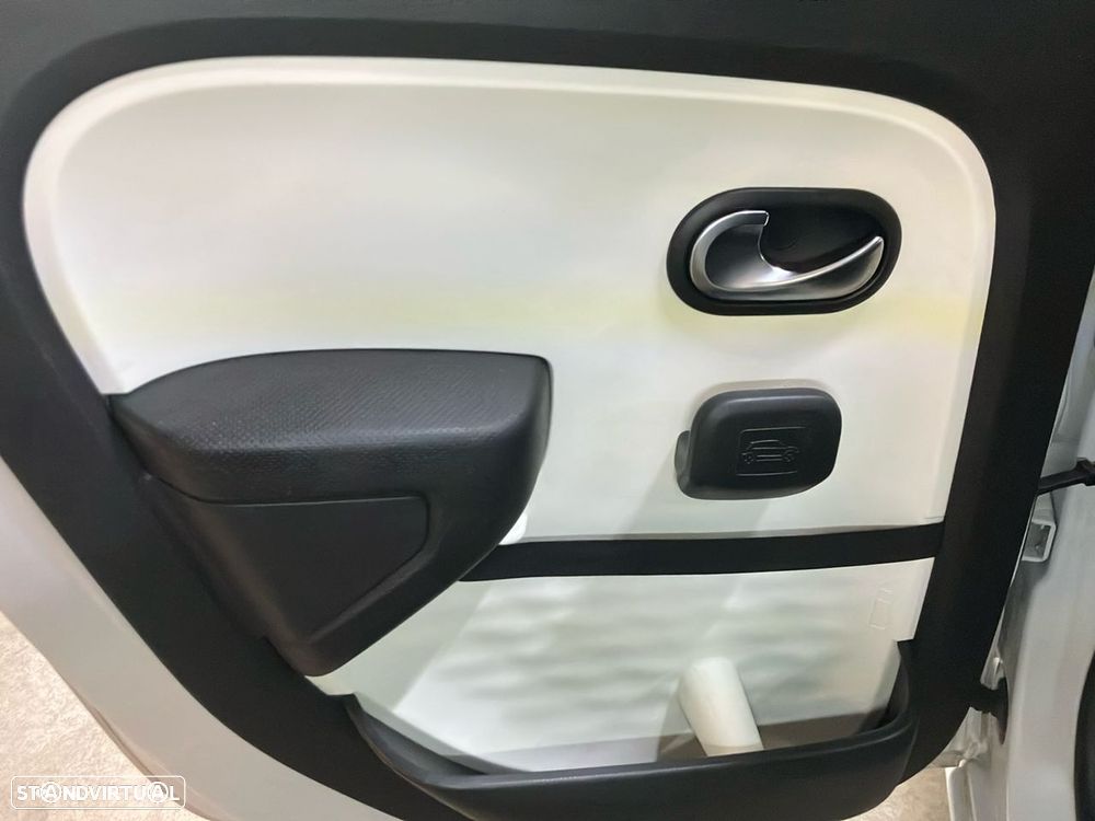 Renault Twingo 1.0 SCe Dynamique - 24