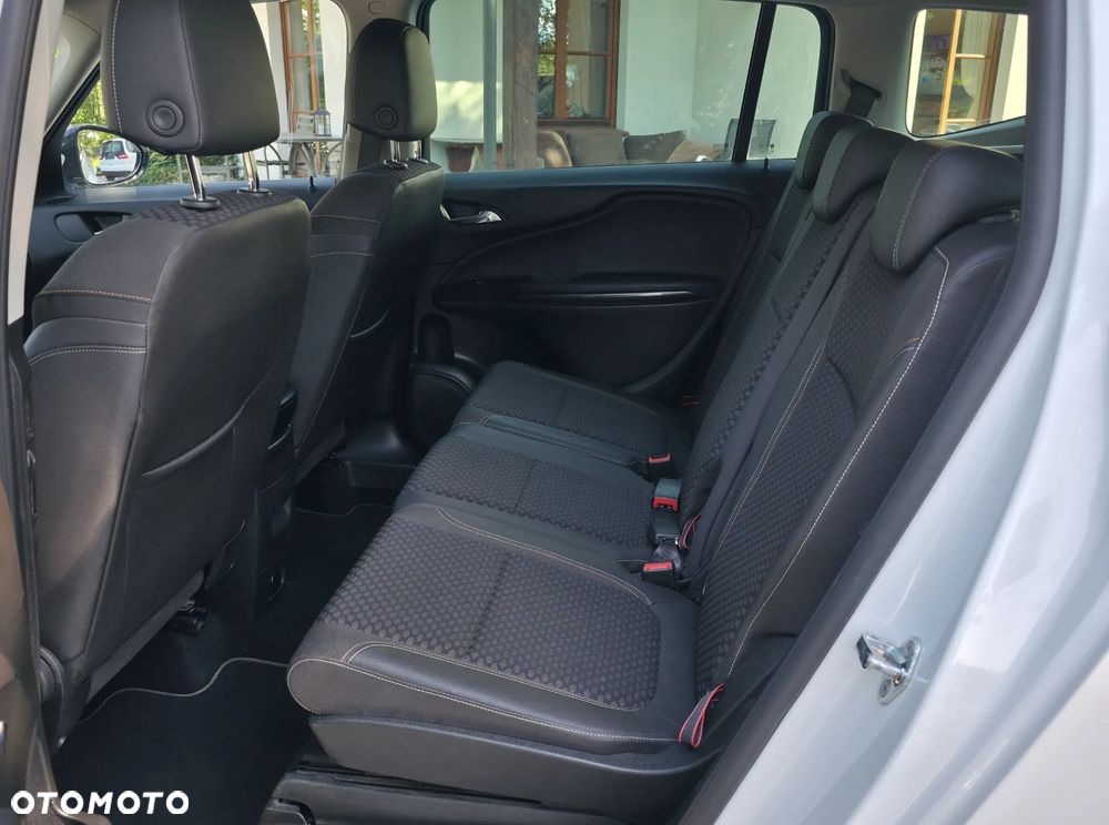 Opel Zafira Tourer 1.4 Turbo Innovation - 9