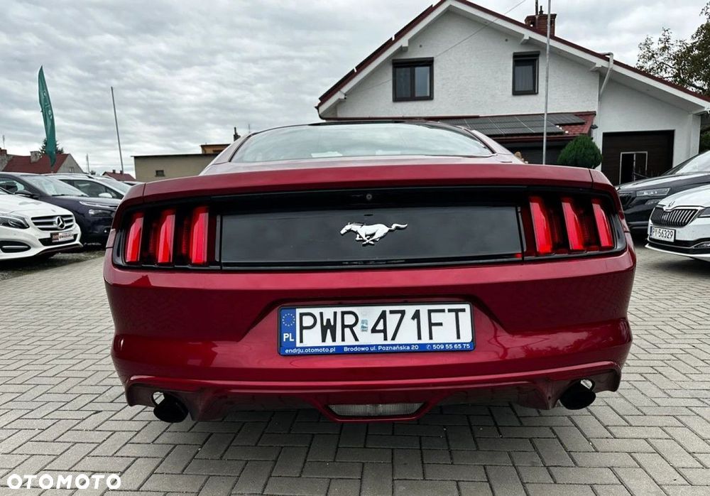 Ford Mustang - 29