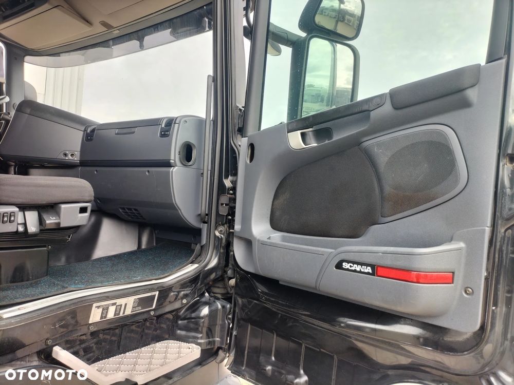 Scania R560 STANDARD BOOGIE 6x2 - 18