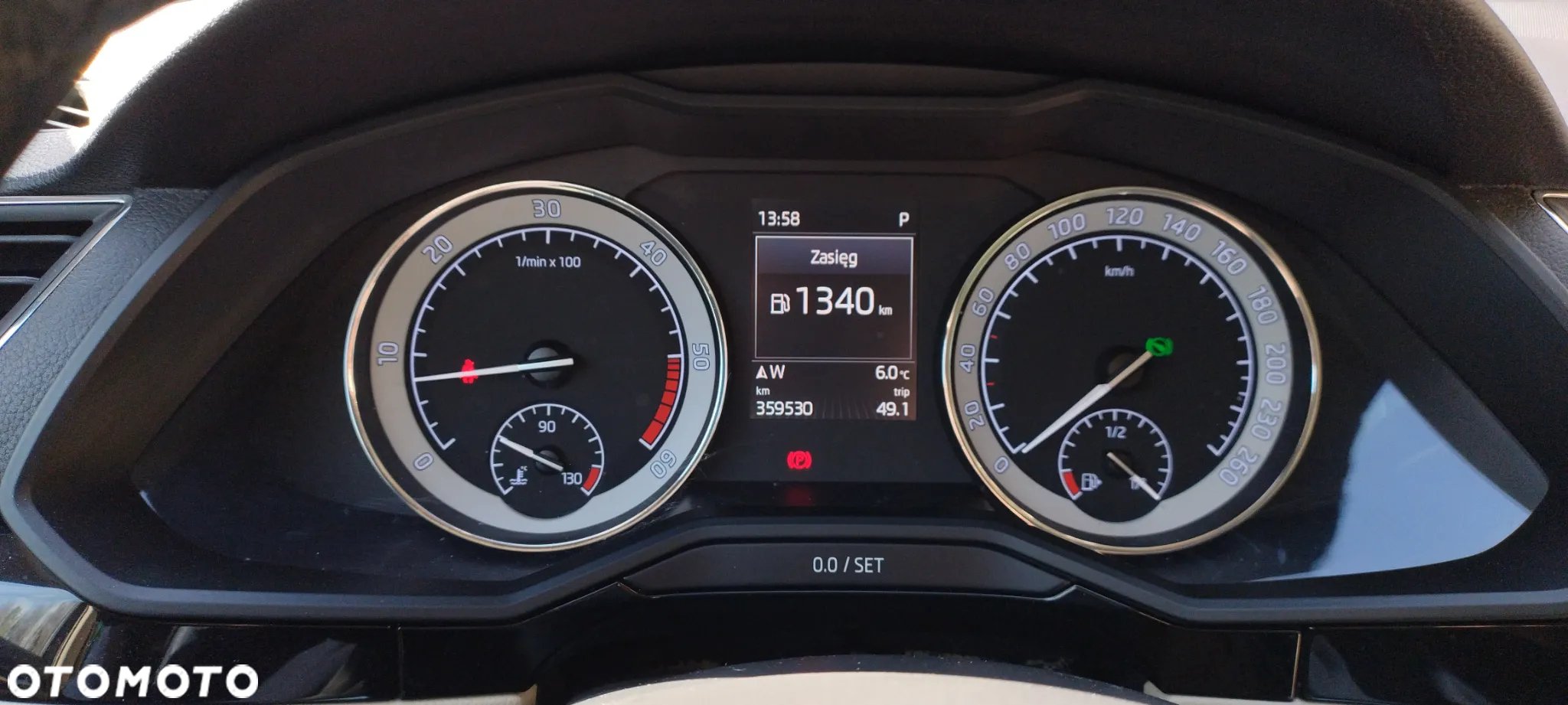 Skoda Superb 2.0 TDI L&K DSG - 13