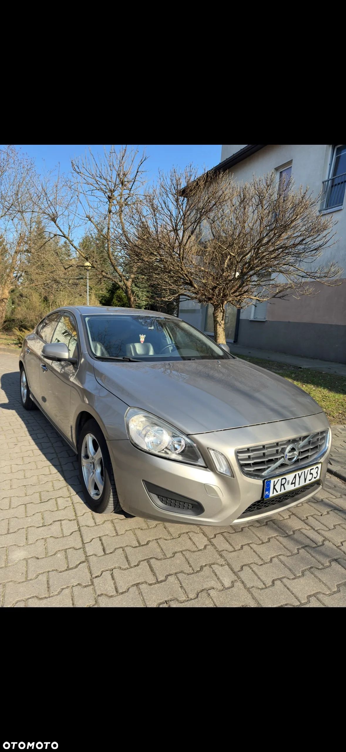 Volvo S60 - 1
