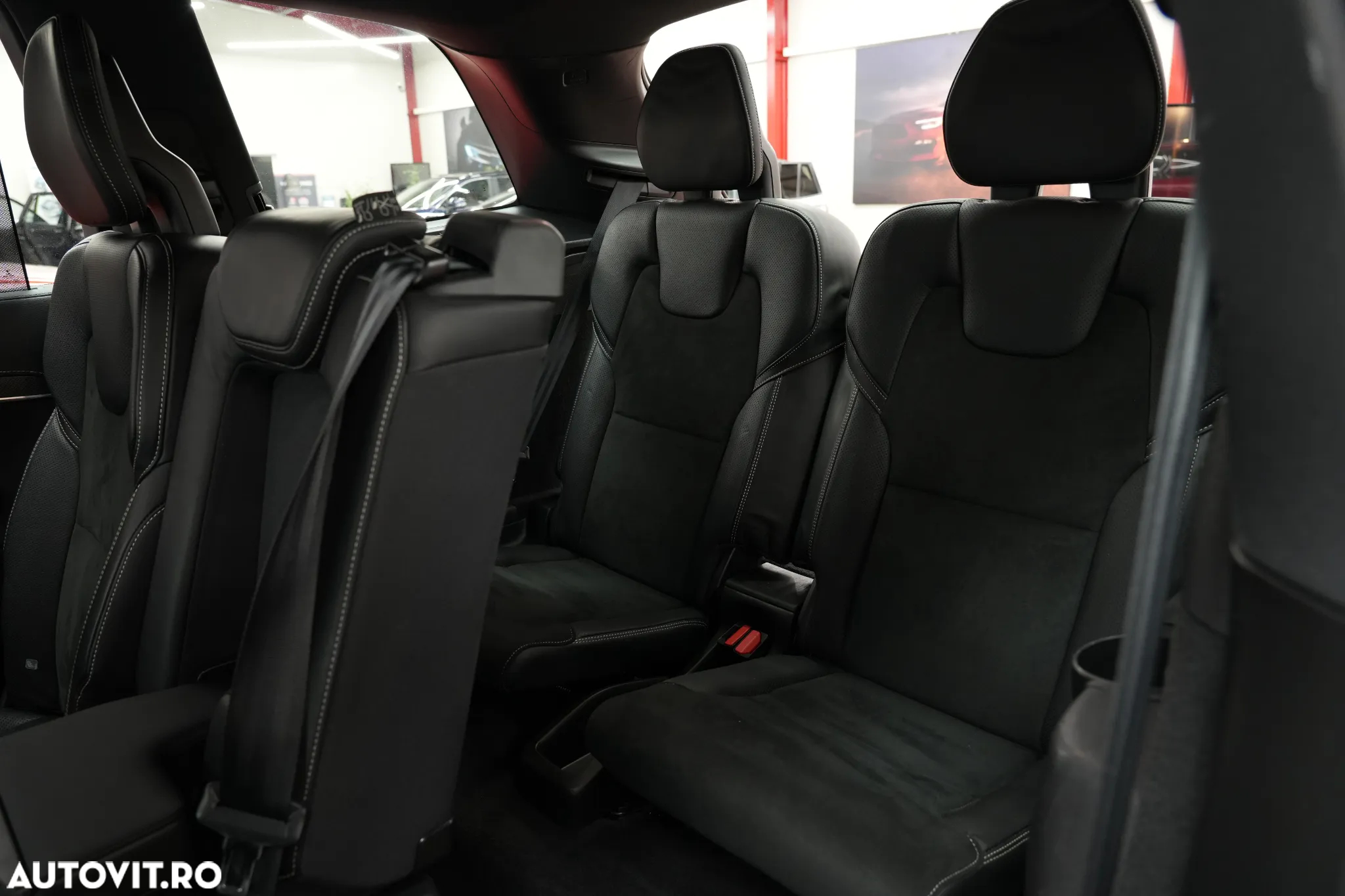 Volvo XC 90 AWD T8 Twin Engine Geartronic RDesign - 12