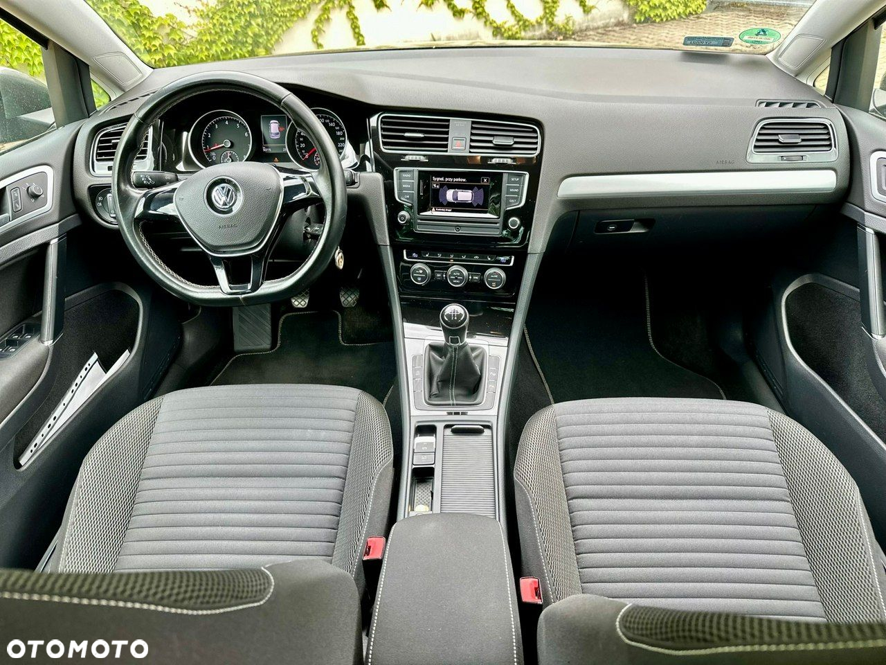 Volkswagen Golf VII 1.2 TSI BMT Trendline - 6