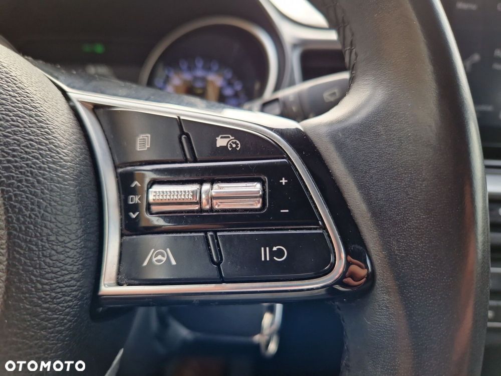 Kia Ceed 1.5 T-GDI M - 23