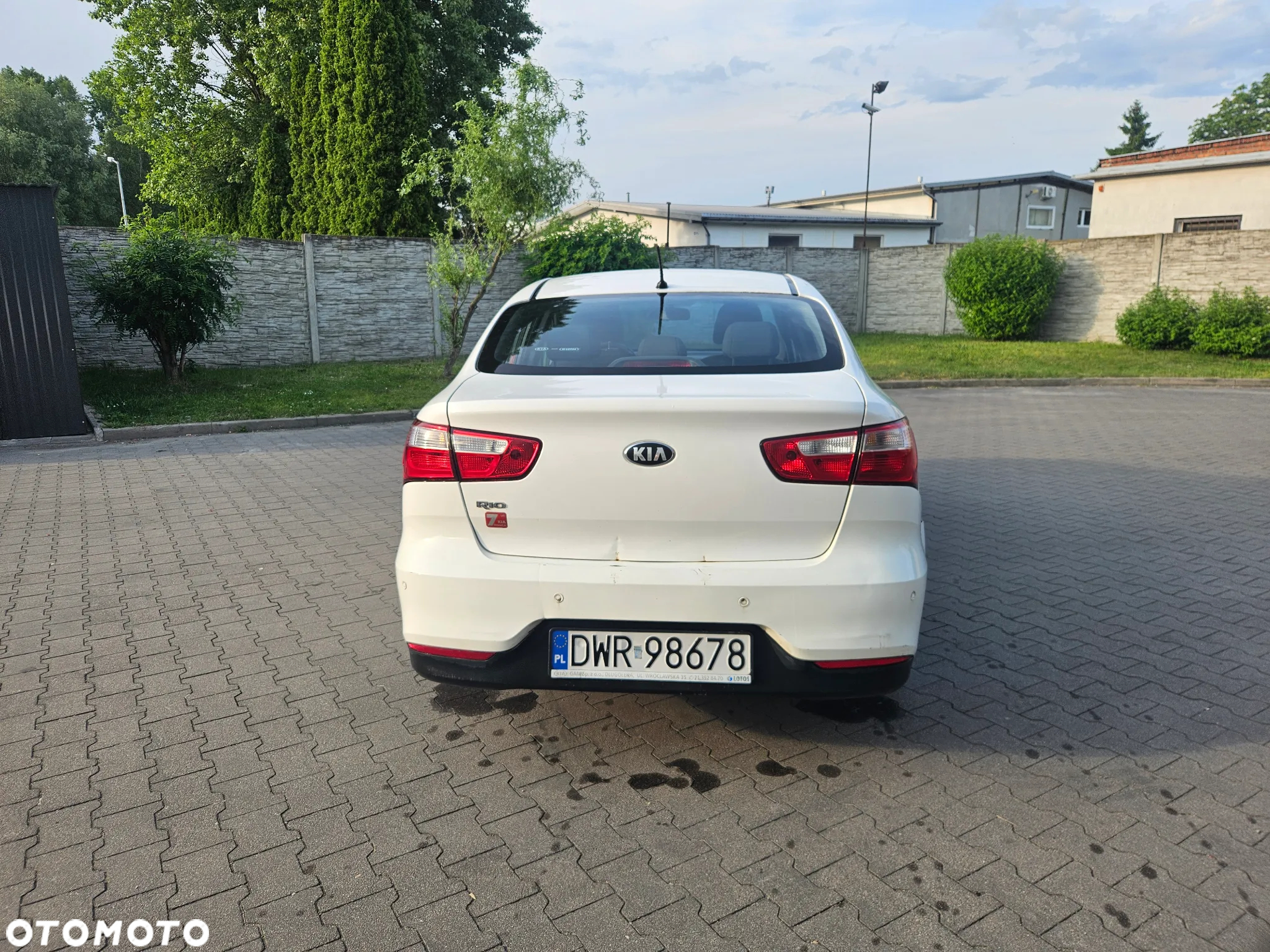 Kia Rio - 7