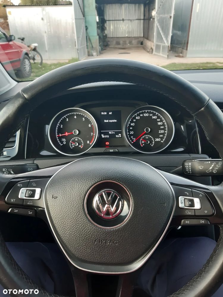 Volkswagen Golf 1.0 TSI (BlueMotion Technology) Comfortline - 22