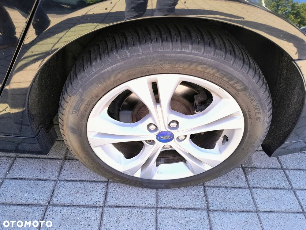 Ford Mondeo - 27