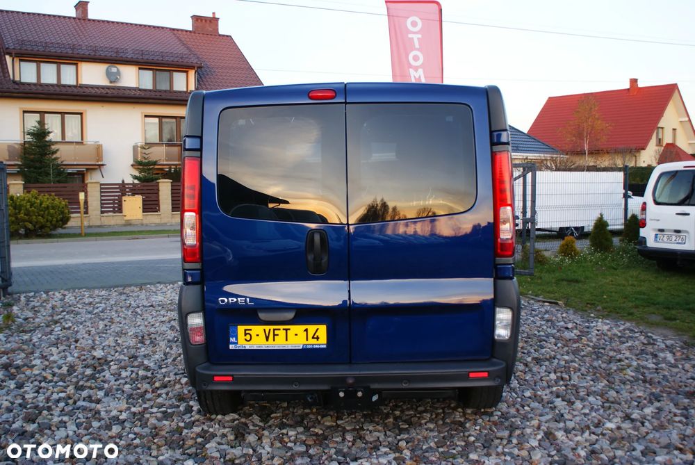 Opel Vivaro - 5