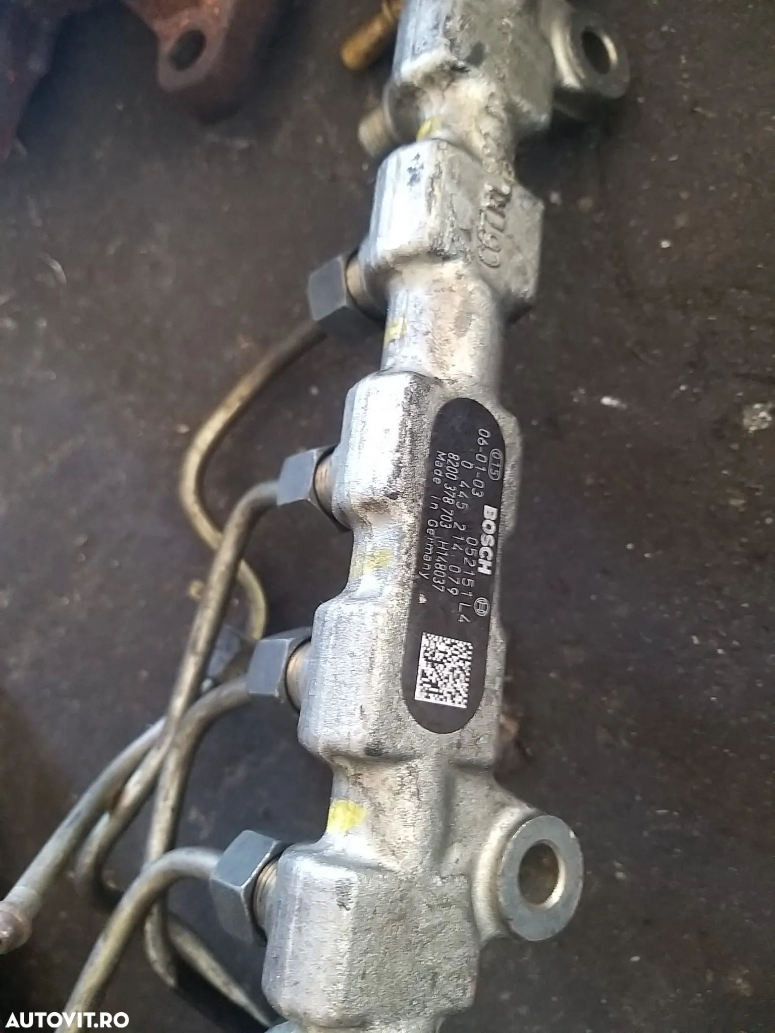 Rampa Injectie cod: 0445214079 pentru Renault Master 2.5 - 1