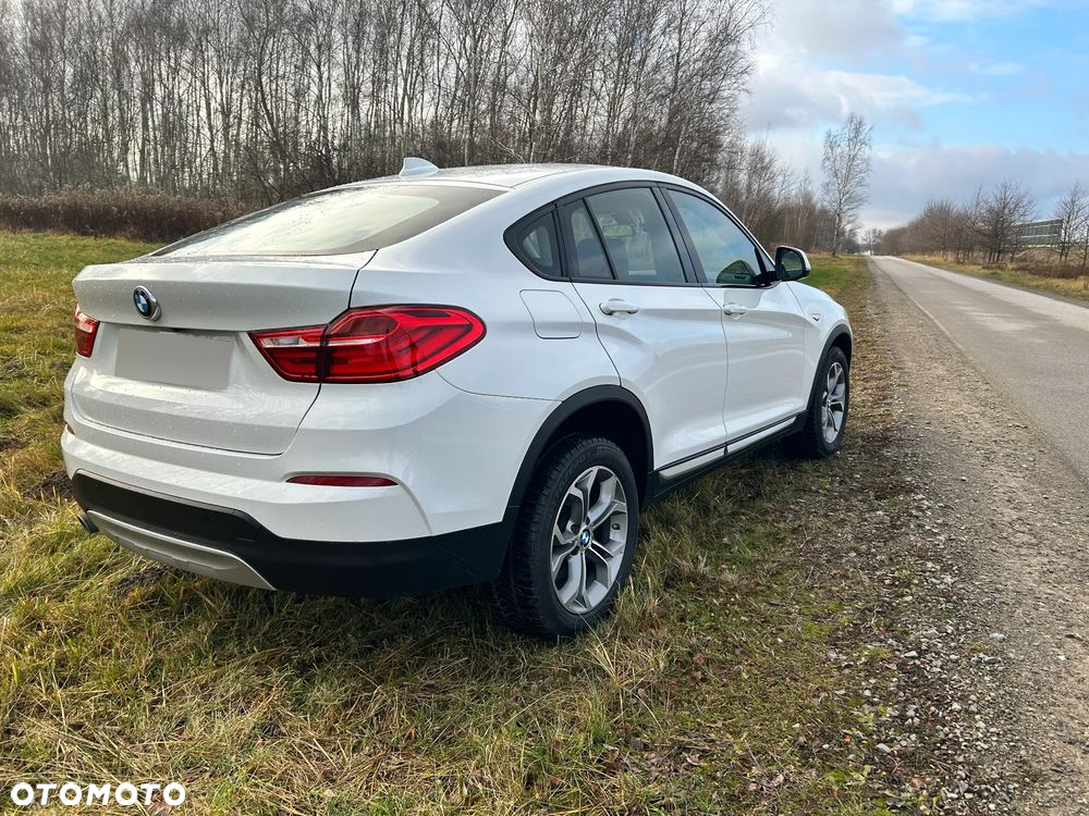 BMW X4 xDrive20i - 14
