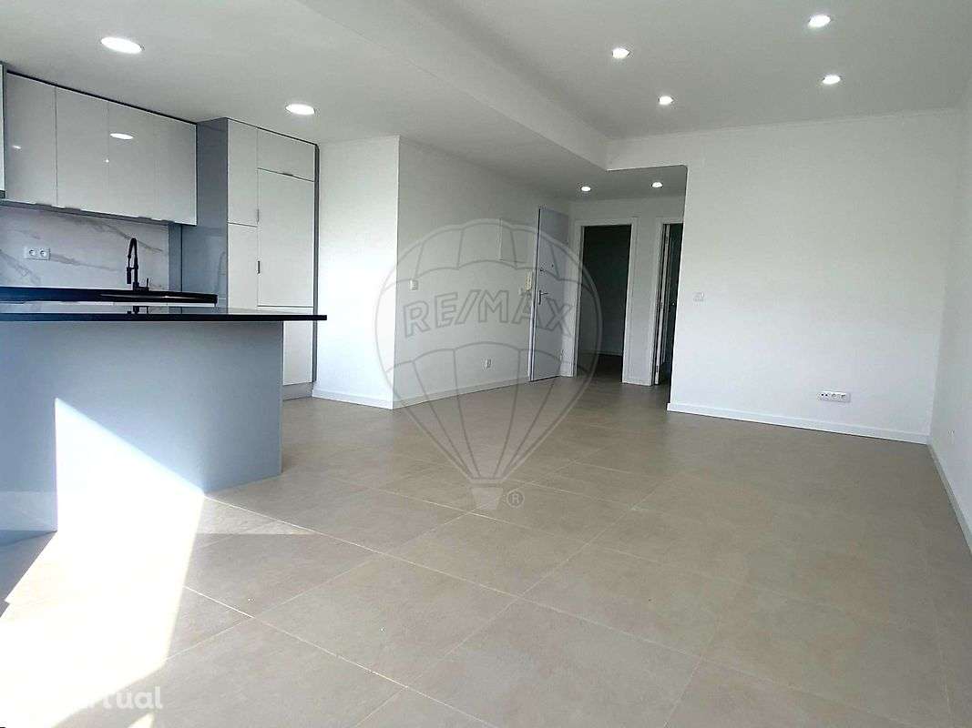 Apartamento T2 para arrendamento - Grande imagem: 5/9