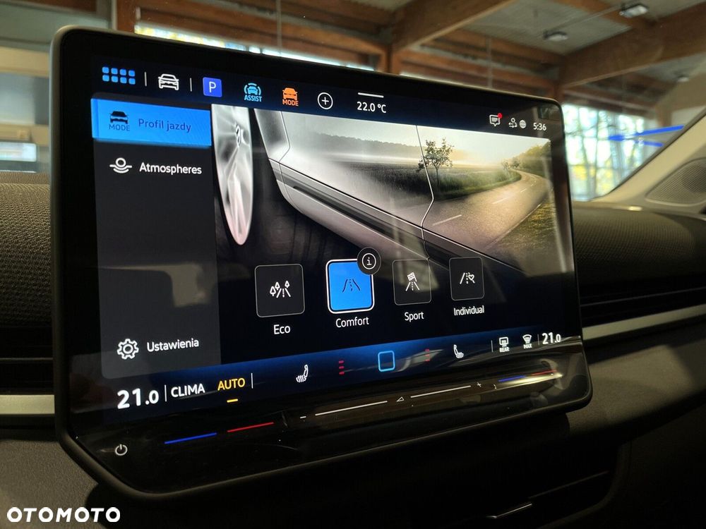 Volkswagen T-Roc - 23