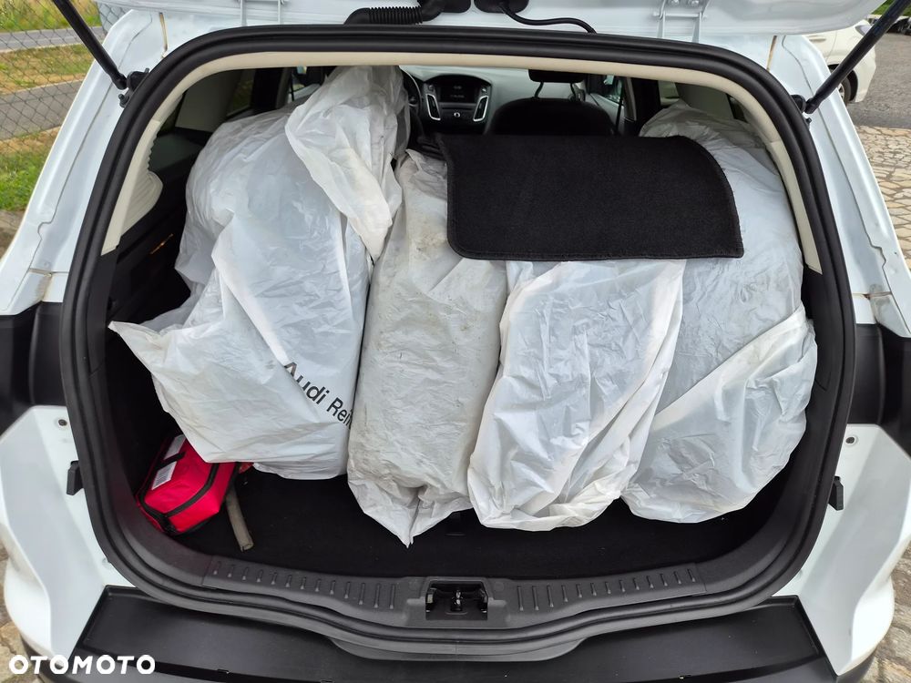 Ford Focus - 15