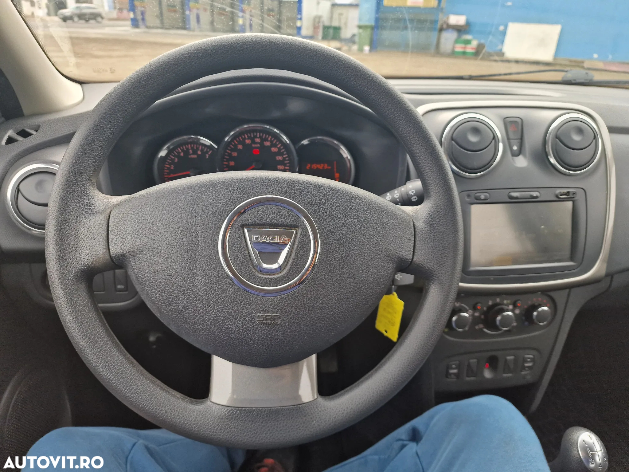 Dacia Sandero 1.5 dCI Laureate - 9