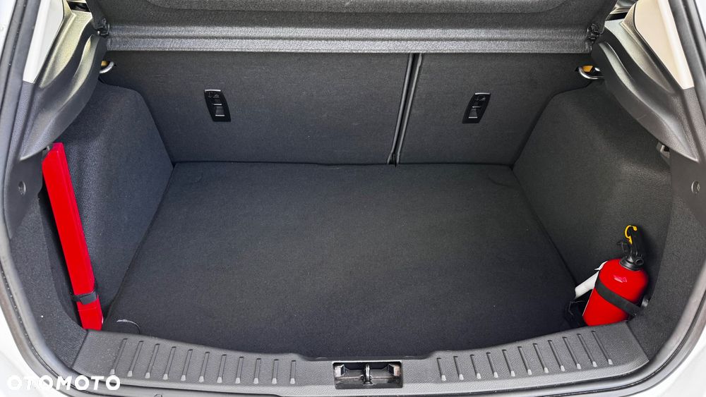 Ford Focus 1.6 Trend - 6