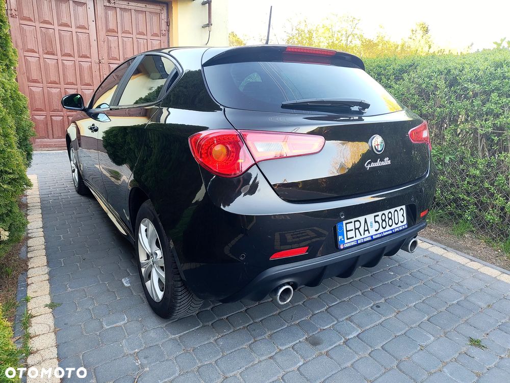 Alfa Romeo Giulietta 2.0 JTDM 16V Sprint - 4