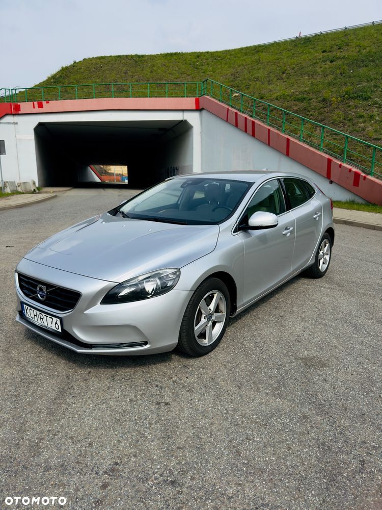 Volvo V40 - 1