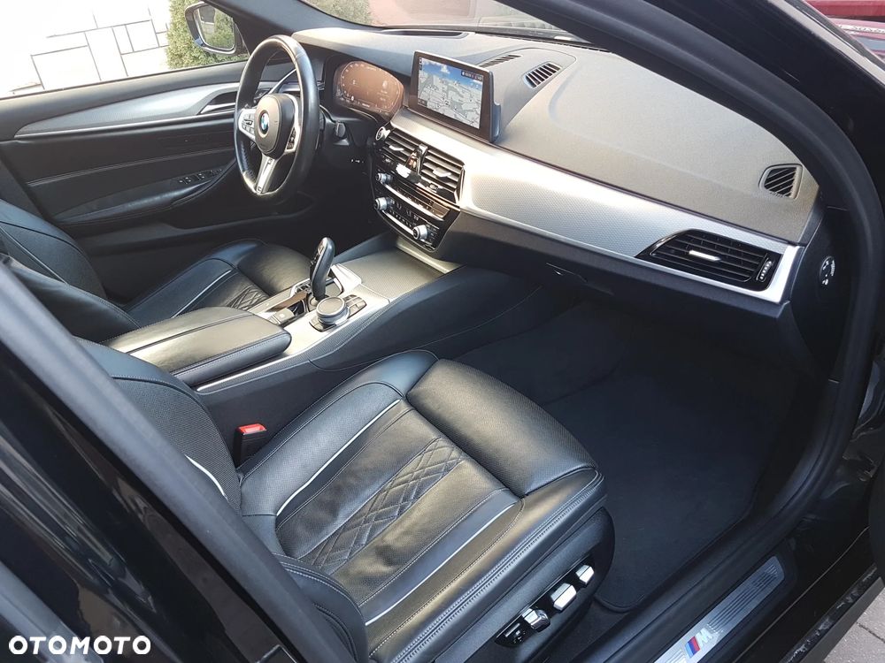 BMW Seria 5 520d M Sport sport - 15