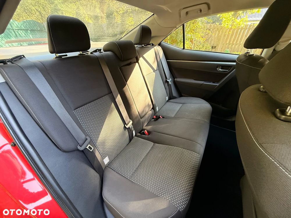 Toyota Corolla 1.6 Premium - 22