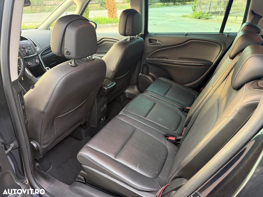 Opel Zafira Tourer 1.6 CDTI ECOTEC Start/Stop Cosmo - 15