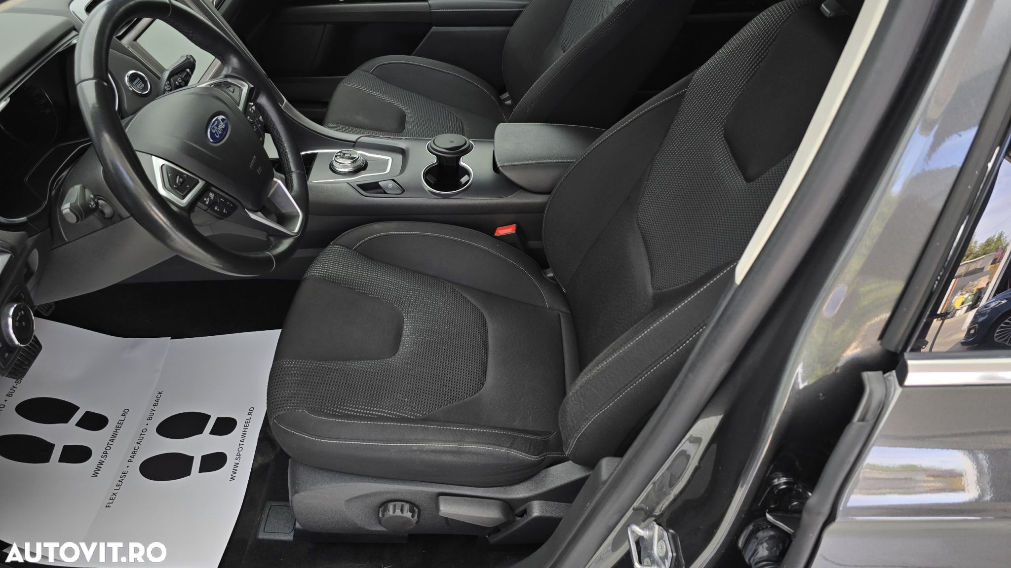 Ford Mondeo - 12