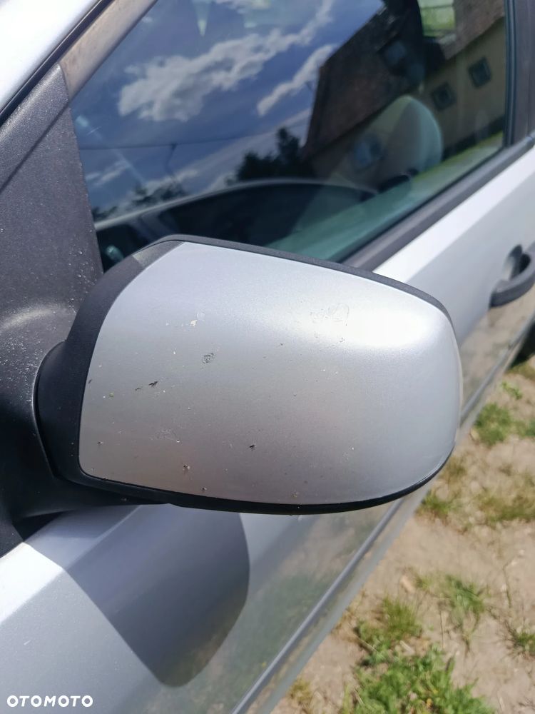 Ford Focus 1.6 Ambiente - 10