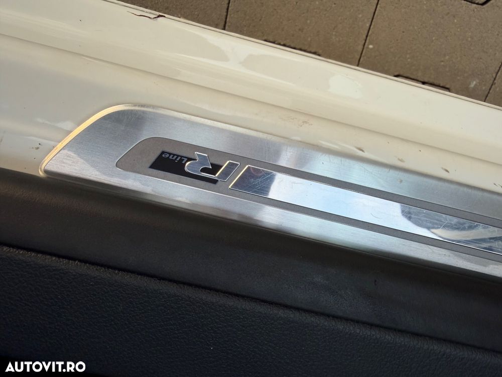 Volkswagen Tiguan 2.0 TDI 4Motion DSG BMT Sport & Style - 35