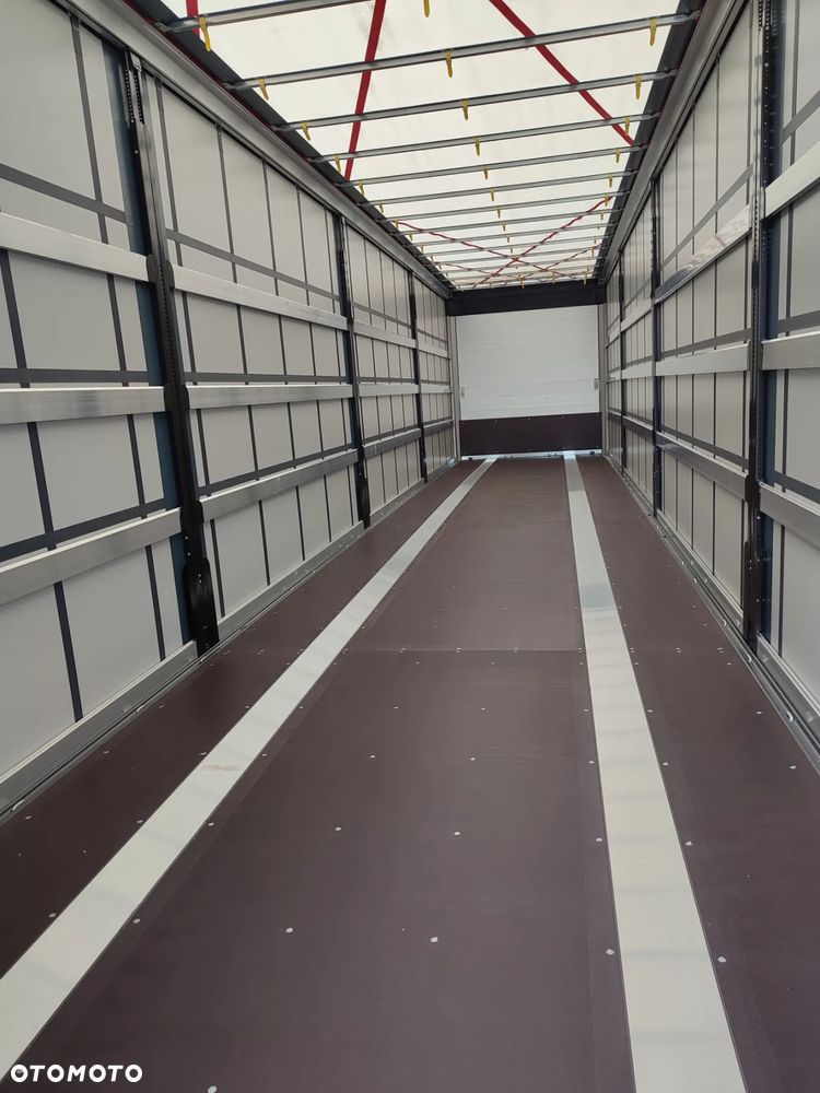 Schwarzmuller S1 - 11