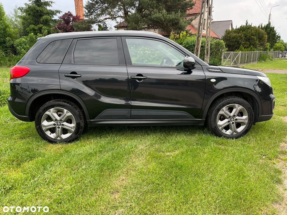 Suzuki Vitara - 6